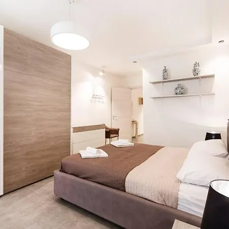 259/4 - Lovely 1 Bedroom Flat In